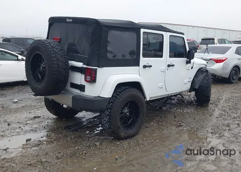 2017 Jeep Wrangler Unlimited Sahara 4X4 из США, поврежденный, VIN 1C4BJWEG2HL675518
